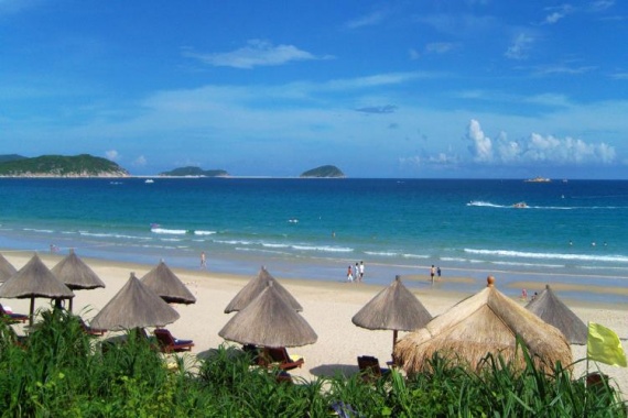 康輝旅游網(wǎng)廣州雙飛海南5天4晚跟團(tuán)游 ?；◢u南山+南山海上觀音+天涯海角+馬嶺小鎮(zhèn)