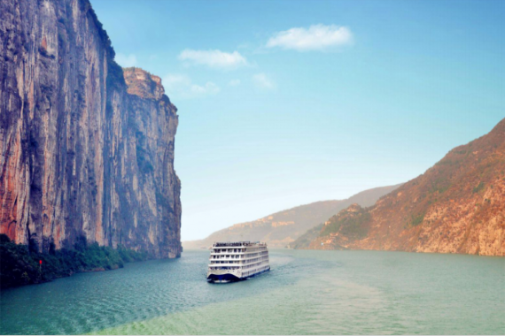 康輝旅游網(wǎng)<必發(fā)><重輪長江云帆號游輪上水>廣州往返宜昌+三峽大壩+長江三峽+重慶高動5天