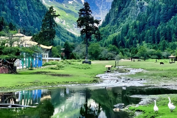 康辉旅游网<五省联游>深圳出发三江+风雨桥+黔 阳 古 城+ 边 城 茶 硐+恩 施 女 儿 城 + 大 峡 谷 + 濯 水 古 镇+重庆酉 阳 桃 花 源+苗 王 城+ 朱 砂 古 镇+铜仁侗 天 宫高铁往返6天5晚跟团游，纯玩无自费，升级1晚特色悬崖温泉酒店