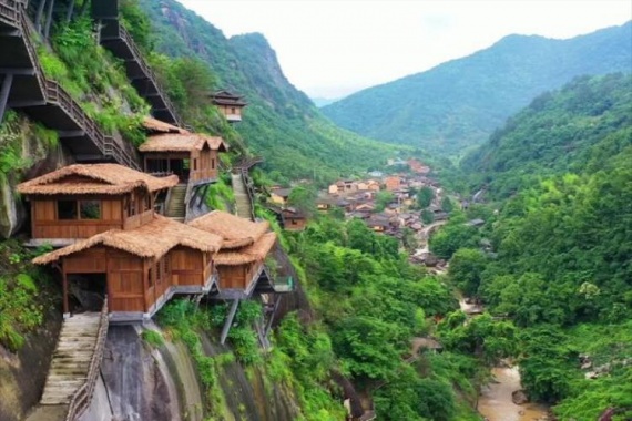 康辉旅游网广州往返南昌，庐山、三清山、婺源篁岭油菜花、望仙谷、景德镇、滕王阁双飞五天