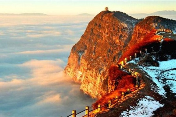 康辉旅游网<一家一团.精品小团>童趣四川 玩转西岭雪山、熊猫、三星堆、都江堰、乐山纯玩5天