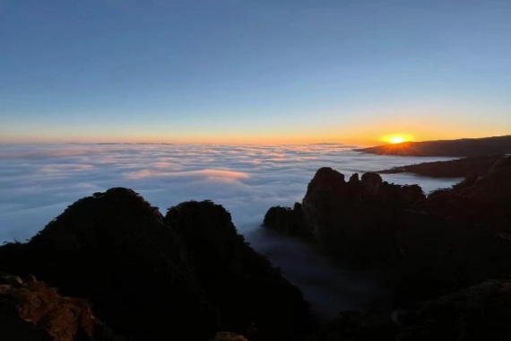 康辉旅游网<经典>CZ春节【湖光山色·郴州奇景】小东江+莽山五指峰+九龙水寨双高四日游