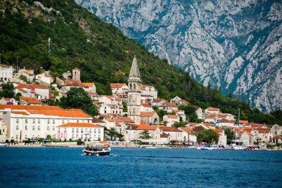 康辉旅游网<欧洲·巴尔干>塞尔维亚+波黑+黑山+阿尔巴尼亚4国纯10天CZ2-6