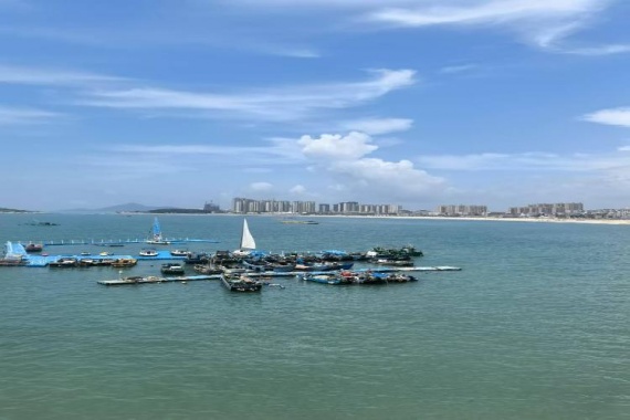 康辉旅游网广州往返福建东山岛、环岛路、南门湾、鱼排体验、帆船出海双动三天，东山岛主