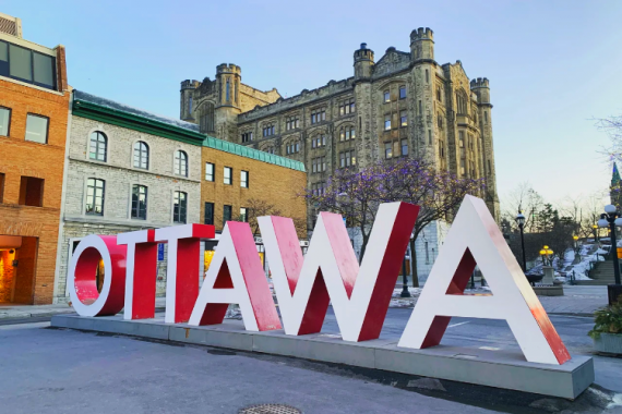 康辉旅游网<加拿大东西岸>加拿大东西岸+落基山国家公园纯玩17天HU910